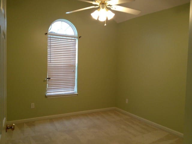 Building Photo - Prime Location * Evans Home * Screened Porch