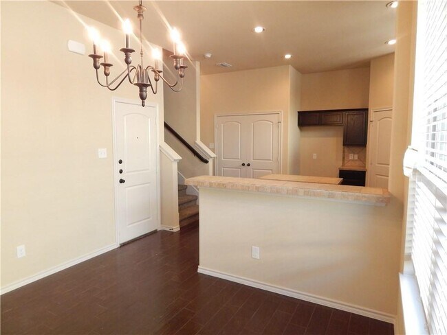 Foto del edificio - 112 Creekside Villa Dr