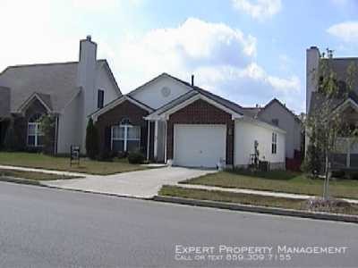 Primary Photo - 1441 Pleasant Ridge Dr