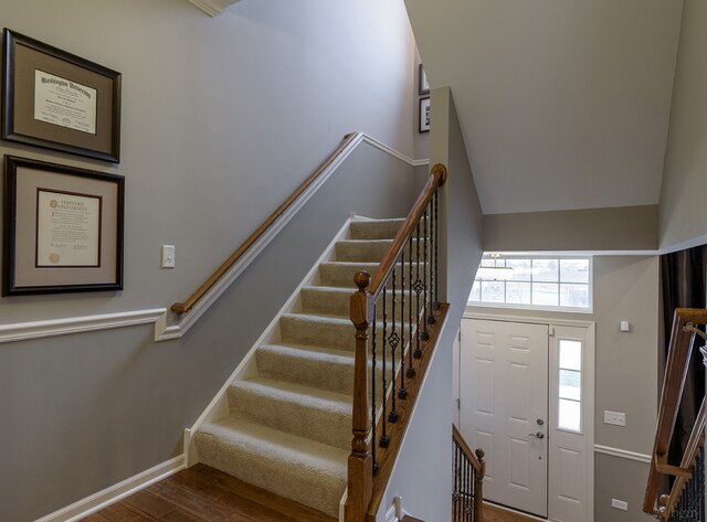 Building Photo - 2656 Dunraven Ave