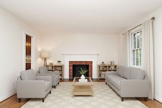 Building Photo - 106 Marie Pl