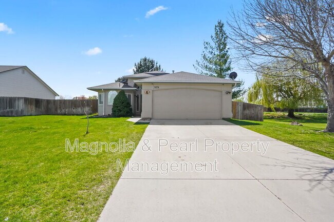 Foto del edificio - 979 Peregrine Dr