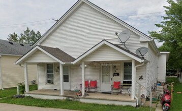 Building Photo - 250 E Pennsylvania St