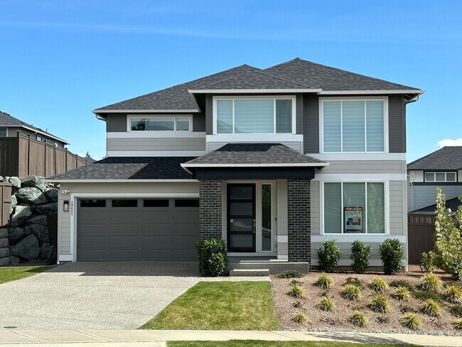 Foto del edificio - Luxury 4 bedroom 3.5 bath Eaglemont Mainvu...