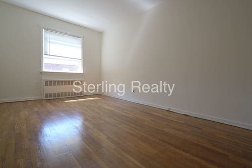 Building Photo - 3040 74th St