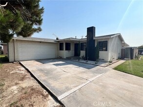 Building Photo - 848 S Velare St