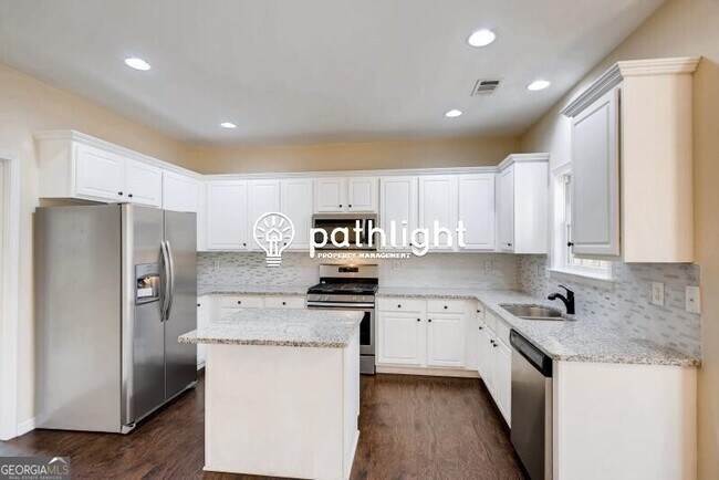 Foto del edificio - 2242 Rosemoore Walk