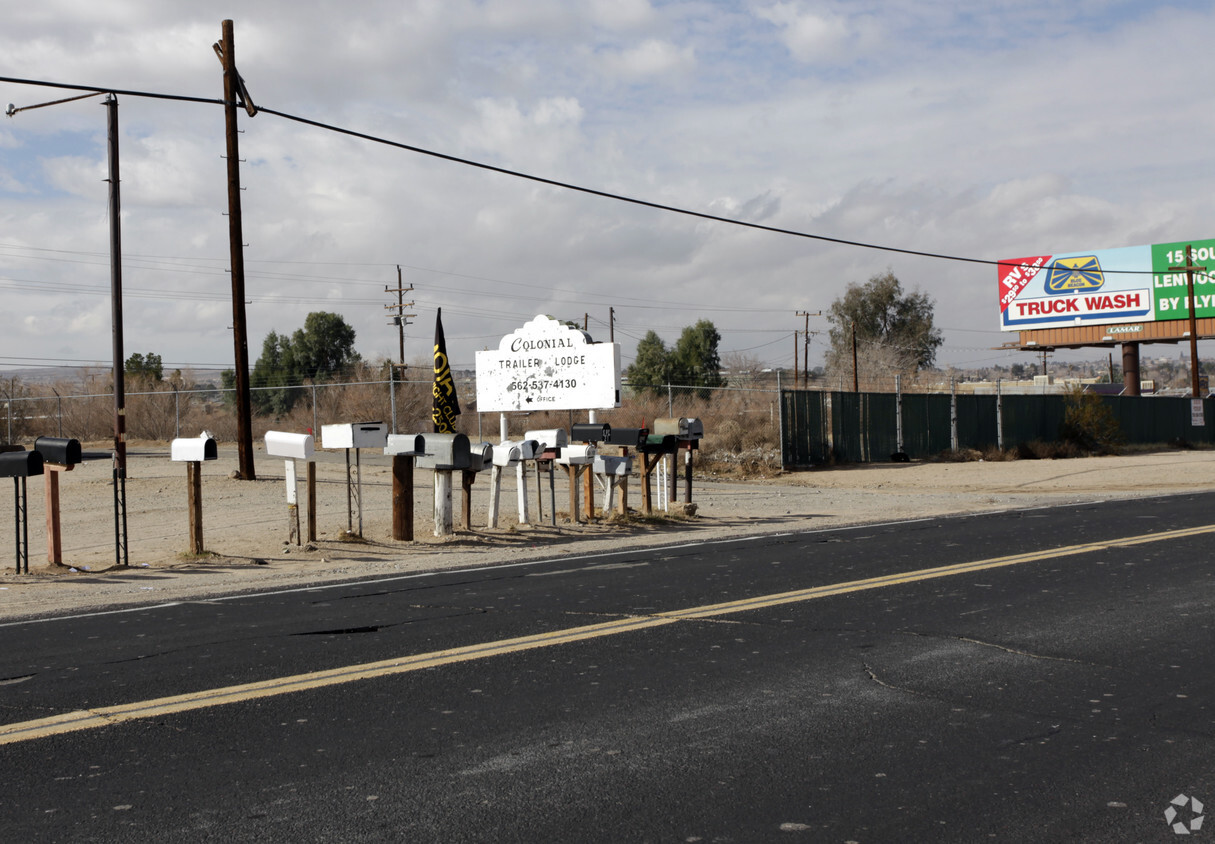 Building Photo - Colonial Mobile Home Park