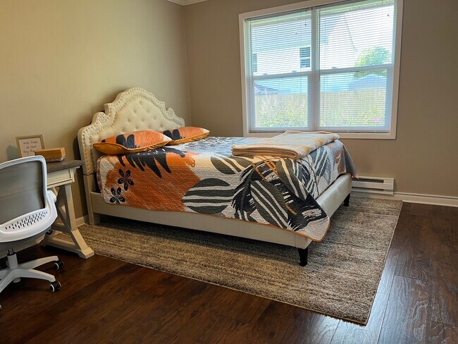 Foto del edificio - 14214 W Heather Ln
