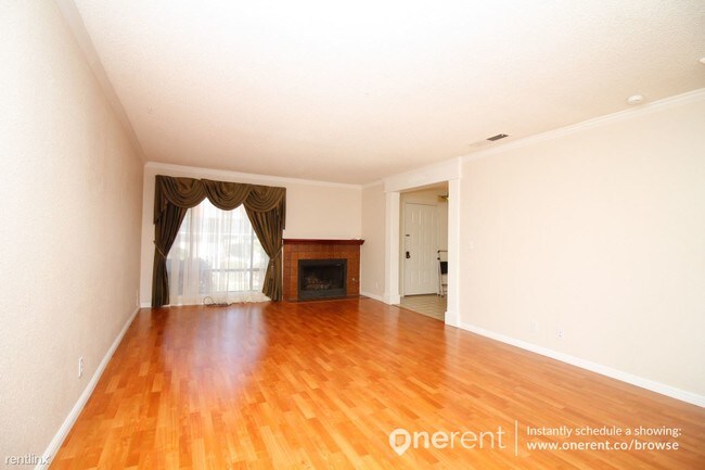 Building Photo - 811 Monty Cir