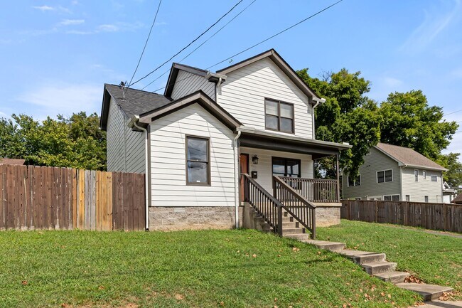 Photo - 1006 10th Ave N House