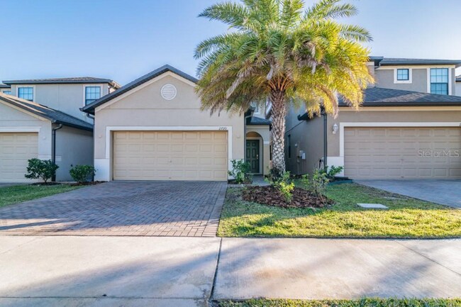 Building Photo - 2720 Garden Falls Dr