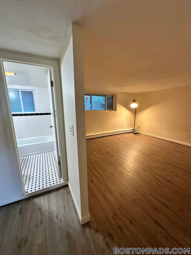 Foto del edificio - 33 Westgate Rd