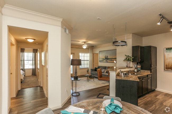2BR,, 2BA - 1029SF Kitchen, Hallway & Living Room - Boardwalk Med Center