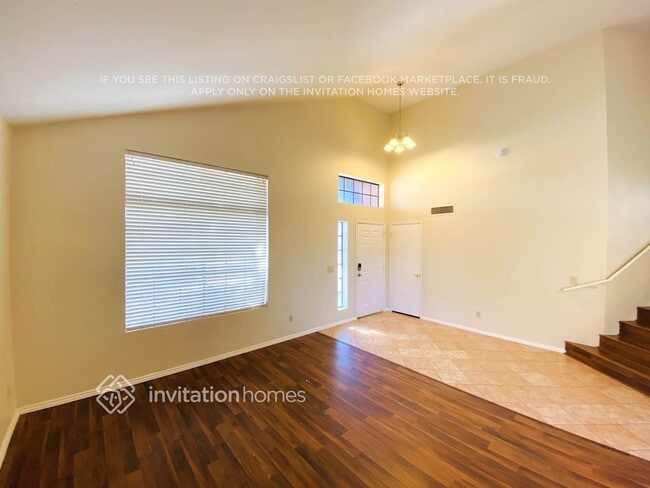 Building Photo - 1538 E Hearne Way