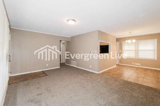 Foto del edificio - 7611 E 107th St