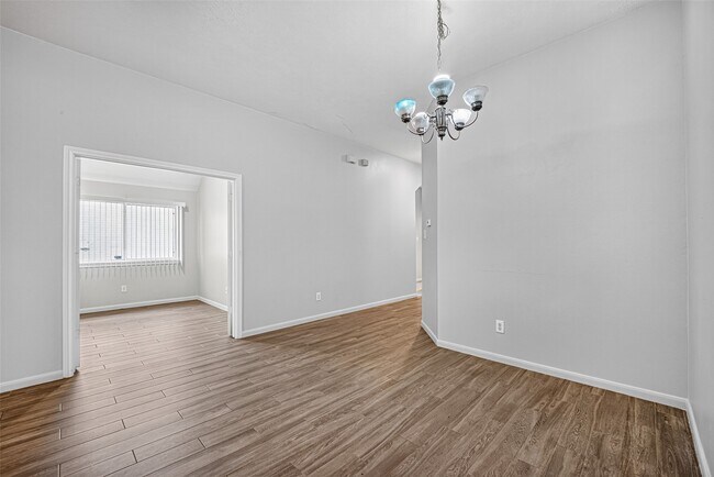Building Photo - 9241 Clearwood Landing Blvd