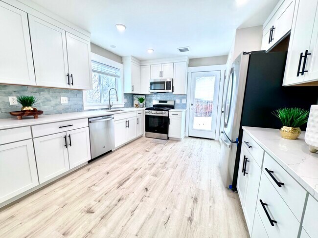 Foto del edificio - 3217 E Reynard Ln