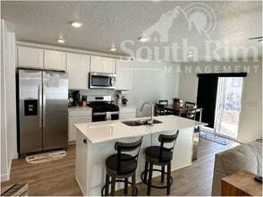 Building Photo - 1735 Cedar Mesa Dr