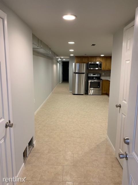 Foto principal - 5337 Baltimore Ave