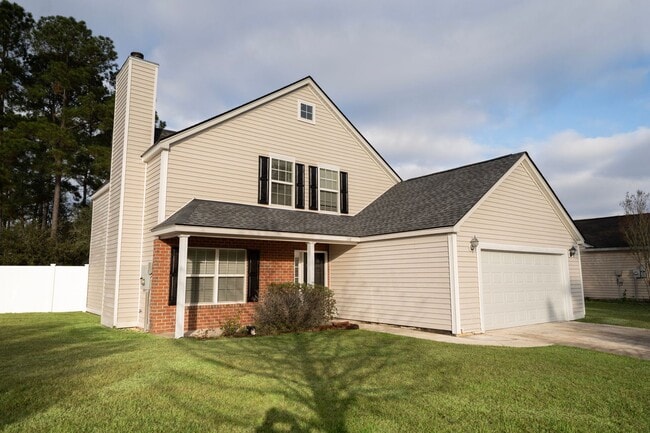 Foto del edificio - Available Now!