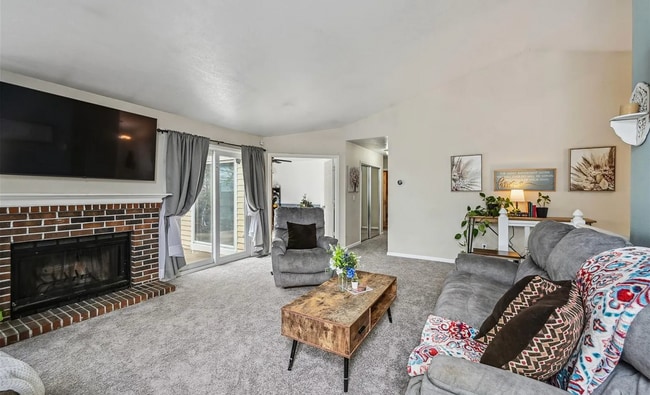 Foto del edificio - 646 S Joplin St