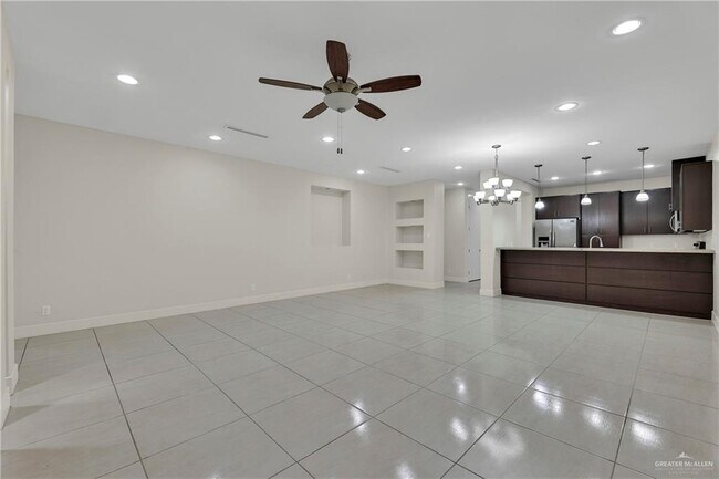 Foto del edificio - 28 Ozark Ave