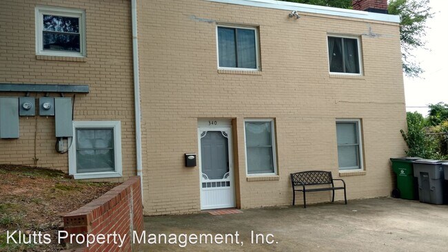 Foto del edificio - 2 br, 1 bath House - 340 Hollis Road