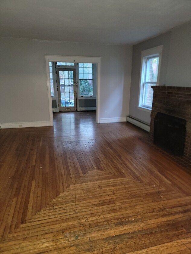 Primary Photo - 420 N 22nd St