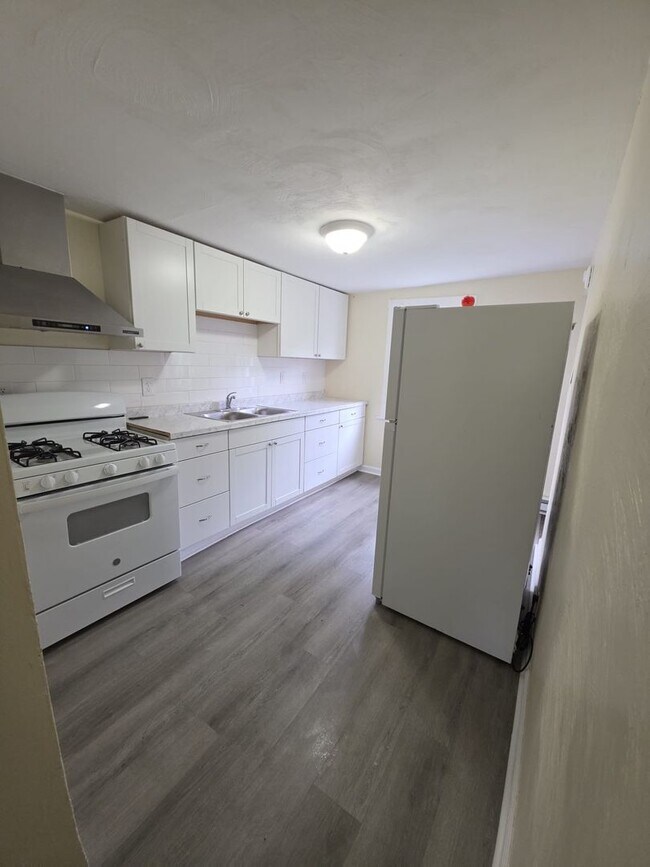 Photo - 512 Linden Avenue Apartment