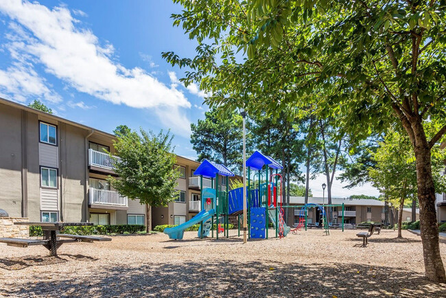 Building Photo - Mirador at Peach Tree