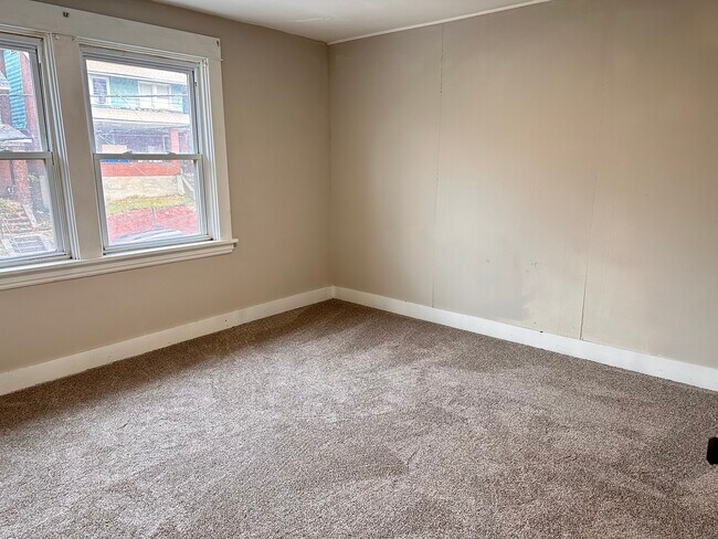 Building Photo - 1318 Franklin Ave