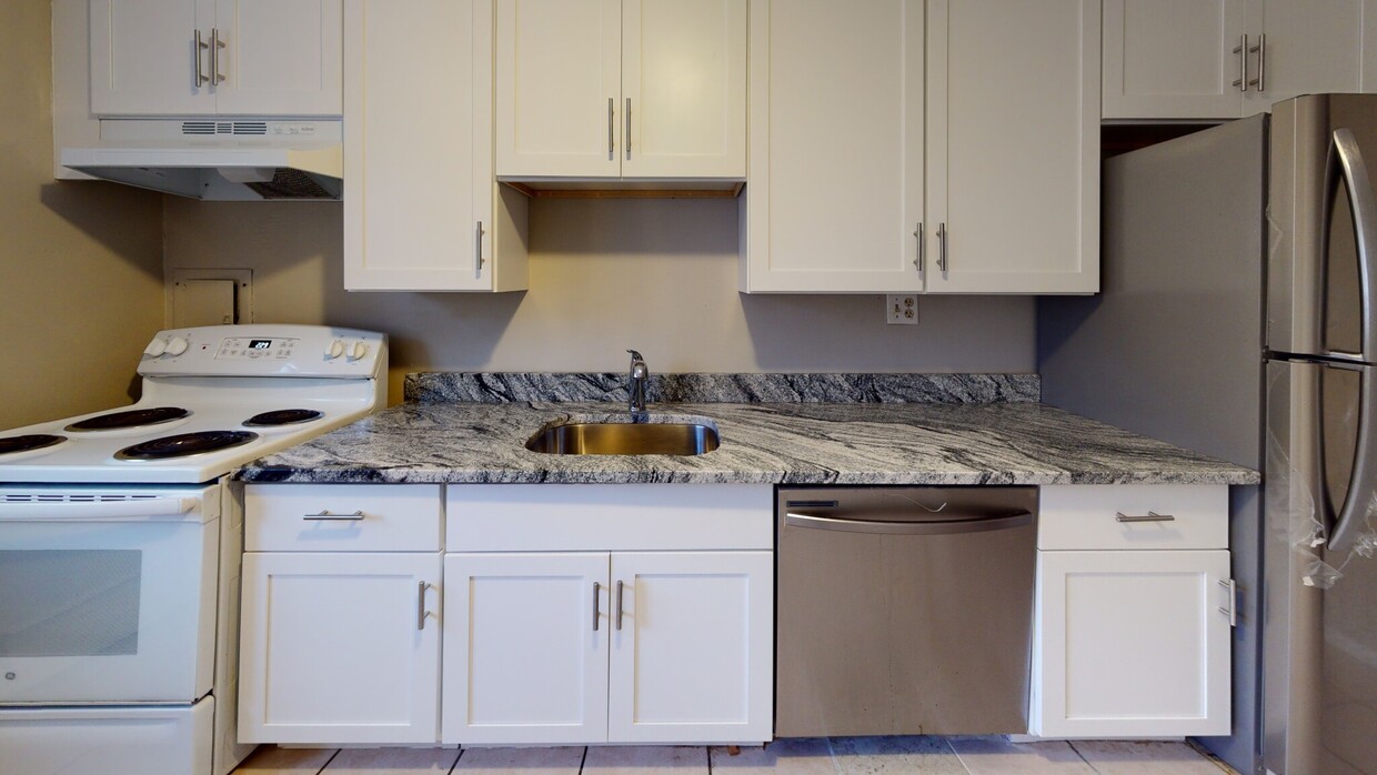 Foto principal - 51 Colborne Rd