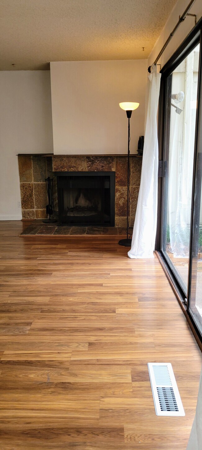 Foto del edificio - 3756 Vía Verdi