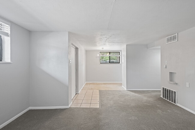 Foto del interior - The Points at California 29
