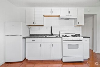 Building Photo - 7430 Mount St