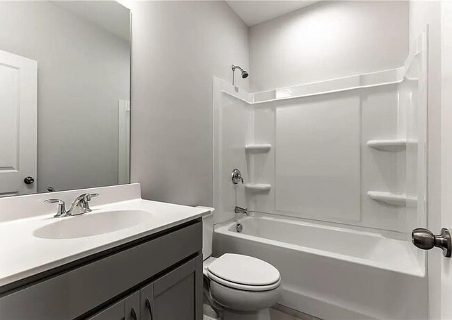 Building Photo - 517 Hardy Dr