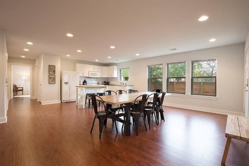Foto principal - 1304 Ruthven St