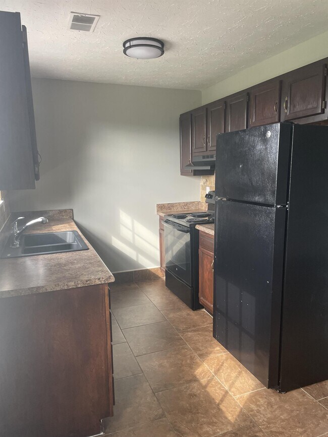 182 S Killarney Ln, Richmond, KY 40475 Townhome Rentals in Richmond