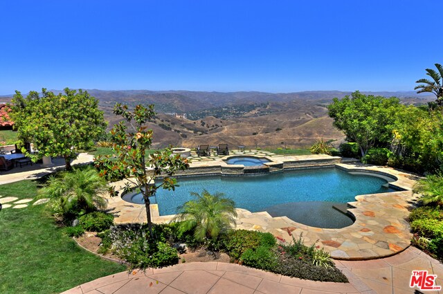 Building Photo - 25591 Prado De Las Flores St