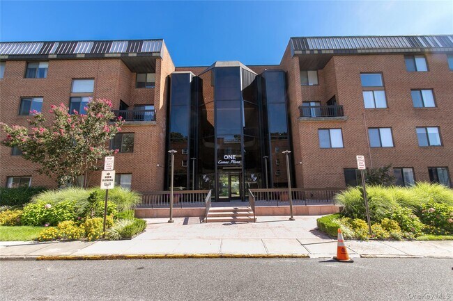 Foto del edificio - 1 Ipswich Ave