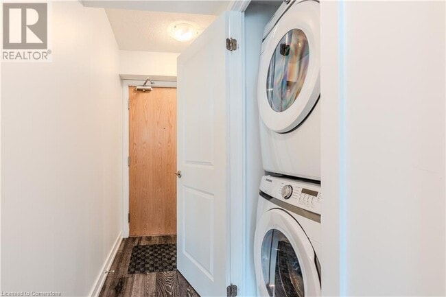 Building Photo - 1455 Celebration Dr