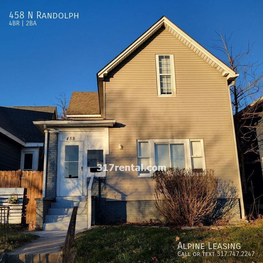 Primary Photo - Spacious 4 bedroom