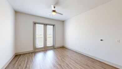 Interior Photo - Griffis Frisco