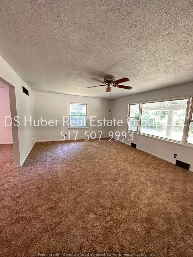 Foto del edificio - 12469 Kruger Ln