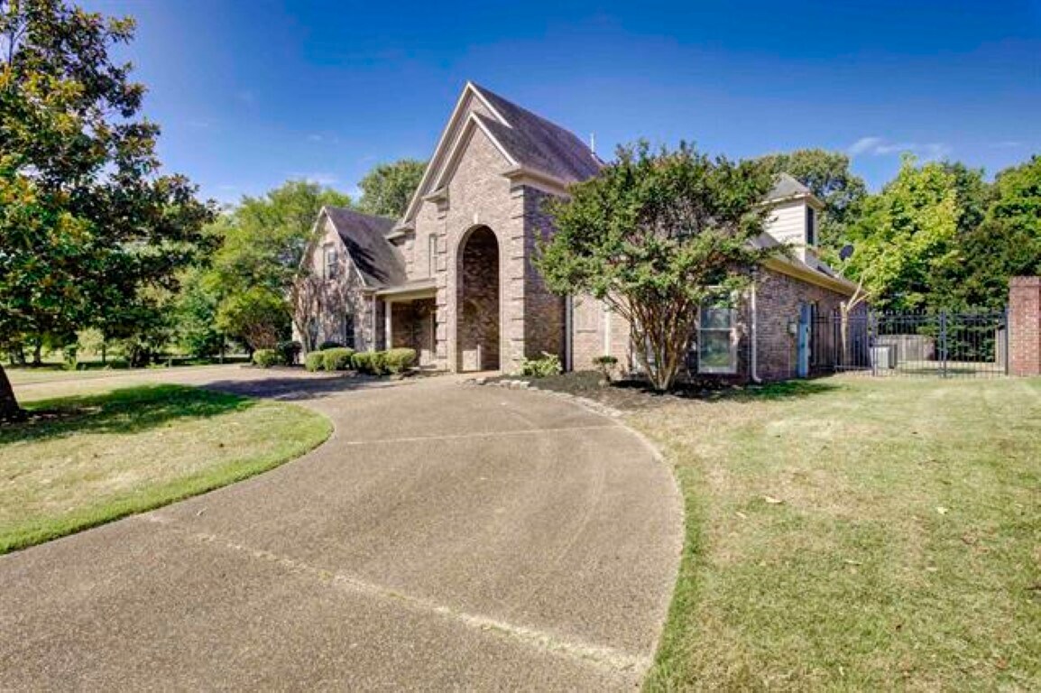 Primary Photo - 1359 Winoka Rd