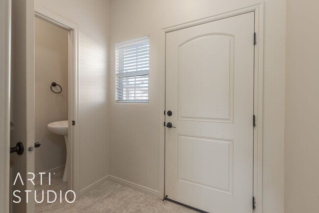 Foto del edificio - Millcreek Springs 3 Bedroom, 2.5 Bathroom ...