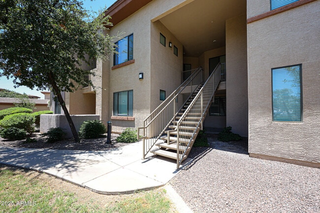 Building Photo - 3330 S Gilbert Rd