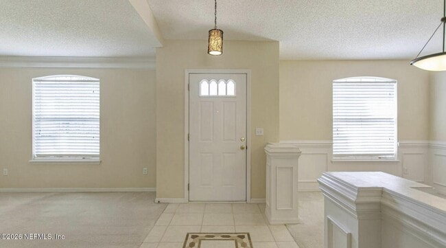 Foto del edificio - 13031 Chets Creek Dr N