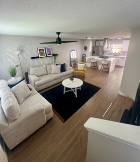 Building Photo - 1617 Long Ridge Ct